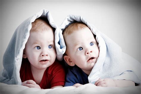 ᐅ Allt om tvillingar, trillingar och mer Barndrö